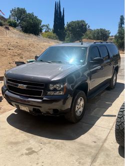 2010 Chevrolet Suburban 1500 4x4