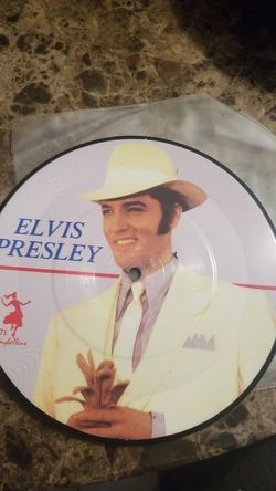 ELVIS PRESLEY PICTURE DISC COLLECTORS LIMITED EDITION