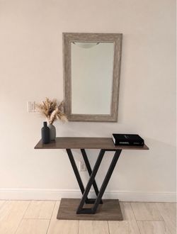 Entry Way Table & Mirror