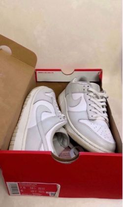 Grey Nike Dunk Low 7.5W