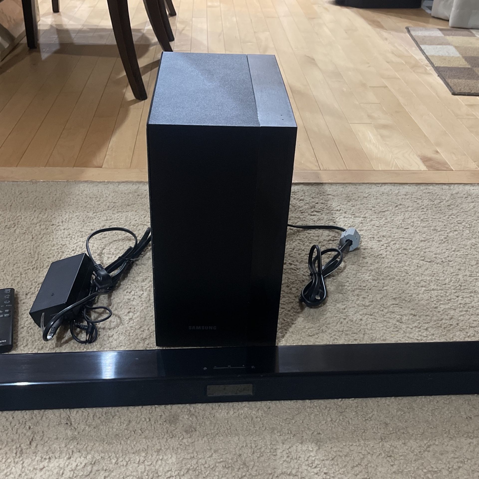 Samsung HW-HM45C 290 Watt 2.1 Channel Soundbar With Subwoofer