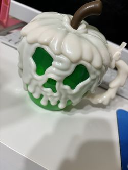 Disney Poisoned Apple 