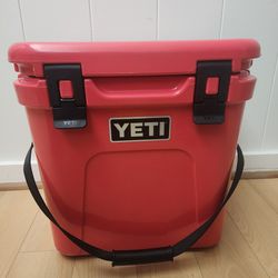 Yeti Roadie 24 Cooler Limited Edition Pink

