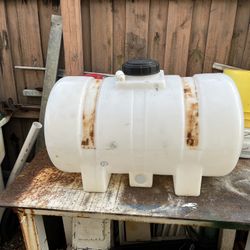 water tank has a small crack seat picture too circle circled in black marker