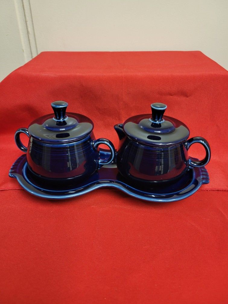 5Pc Creamer Sugar Bowl Tray & Lids "Fiesta Ware" Twilight Blue / 5pc De Cremera Azucarera Vandeja Y Tapas De Fiestaware Azul Crepúsculo