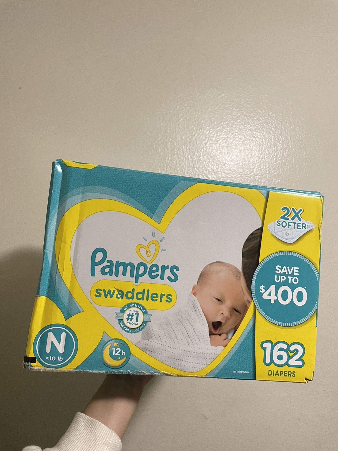 Newborn Pampers 