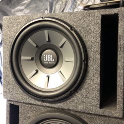 12 INCN JBL SUBWOOFER WITH PORTED BOX 