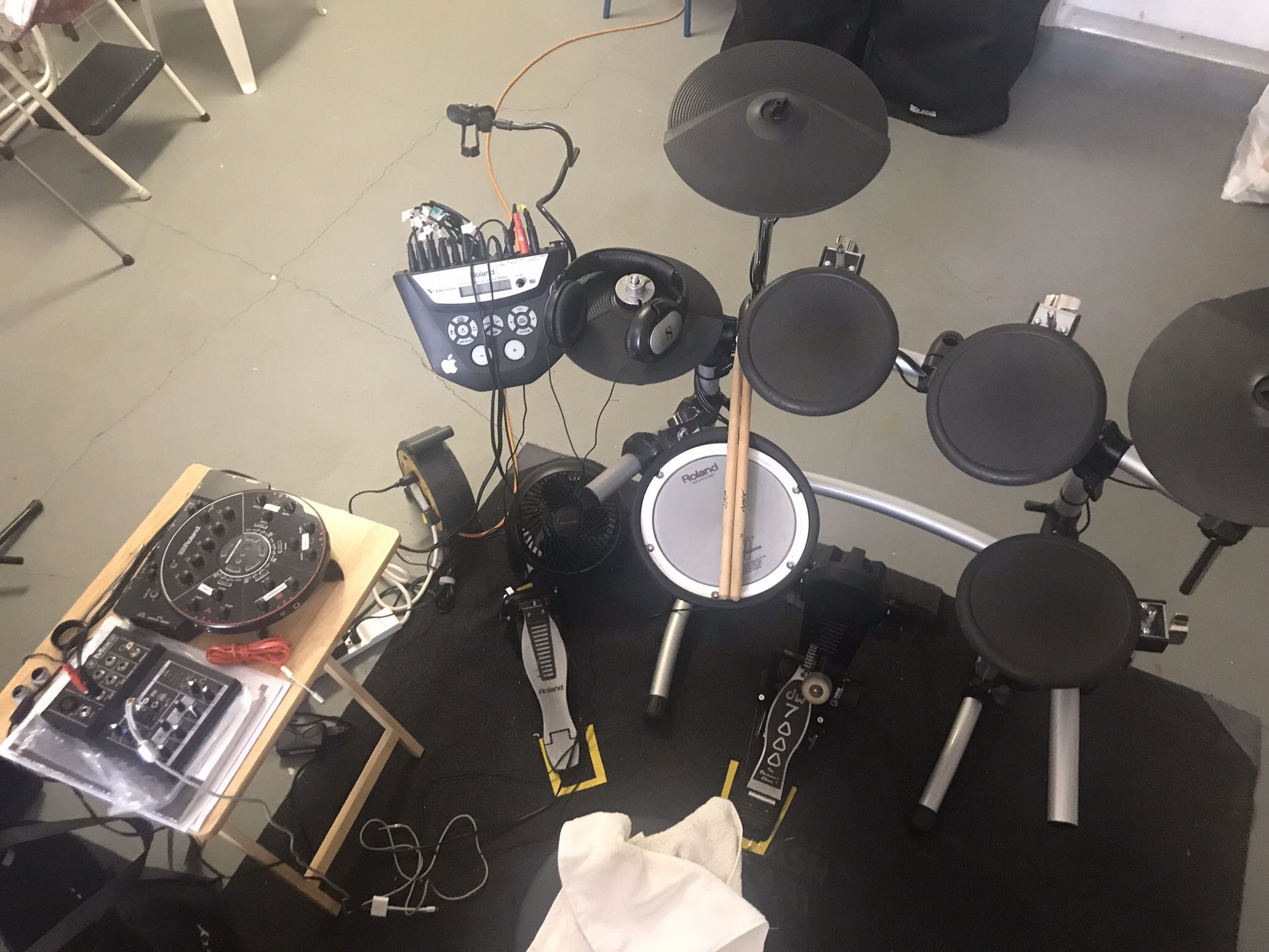 Roland Electronic Drums Model TD6V For Sale for Sale in Pembroke Pines