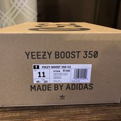 Yeezy 350 V2 Light