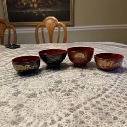 4 Japanese Lacquer Bowls 