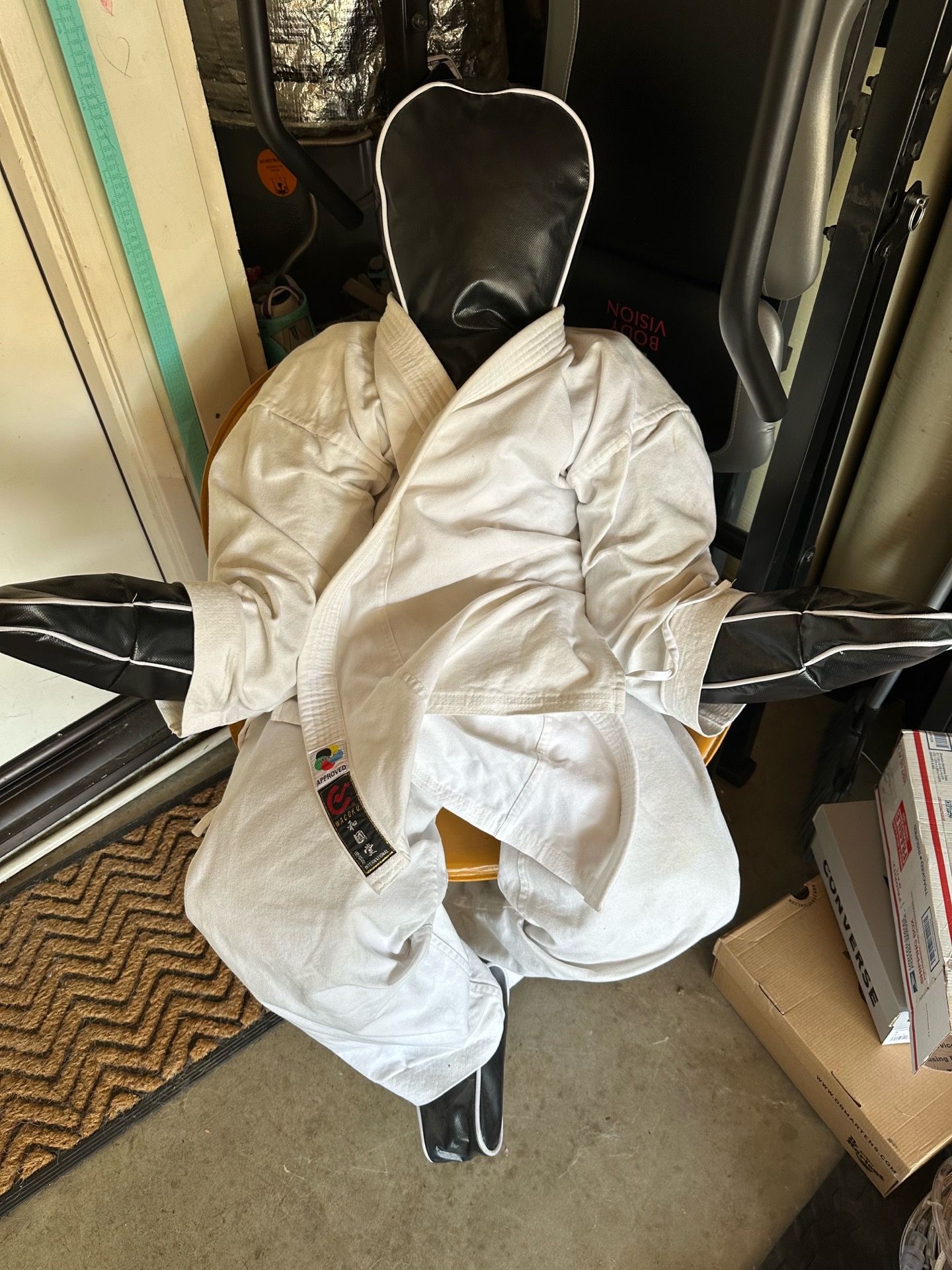 Jiu Jitsu / Grappling Training Dummy with GI