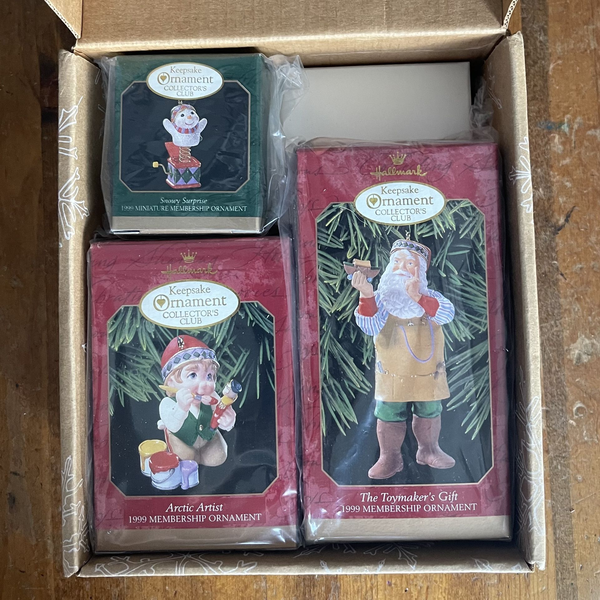 Brand NEW Hallmark Collector's Club 1999 Keepsake Membership Ornaments Club Kit