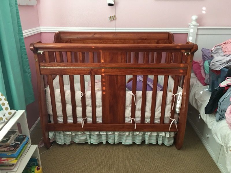 Baby nursery set