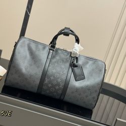 Classic fashion travel bag, luxury wallet, handbag, crossbody bag