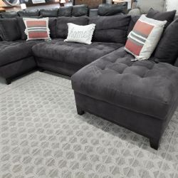 U-shaped Gray Cindy Crawford Sectional Couch from Rooms-To-Go 🚛 FAST SAME DAY DELIVERY! 🚚