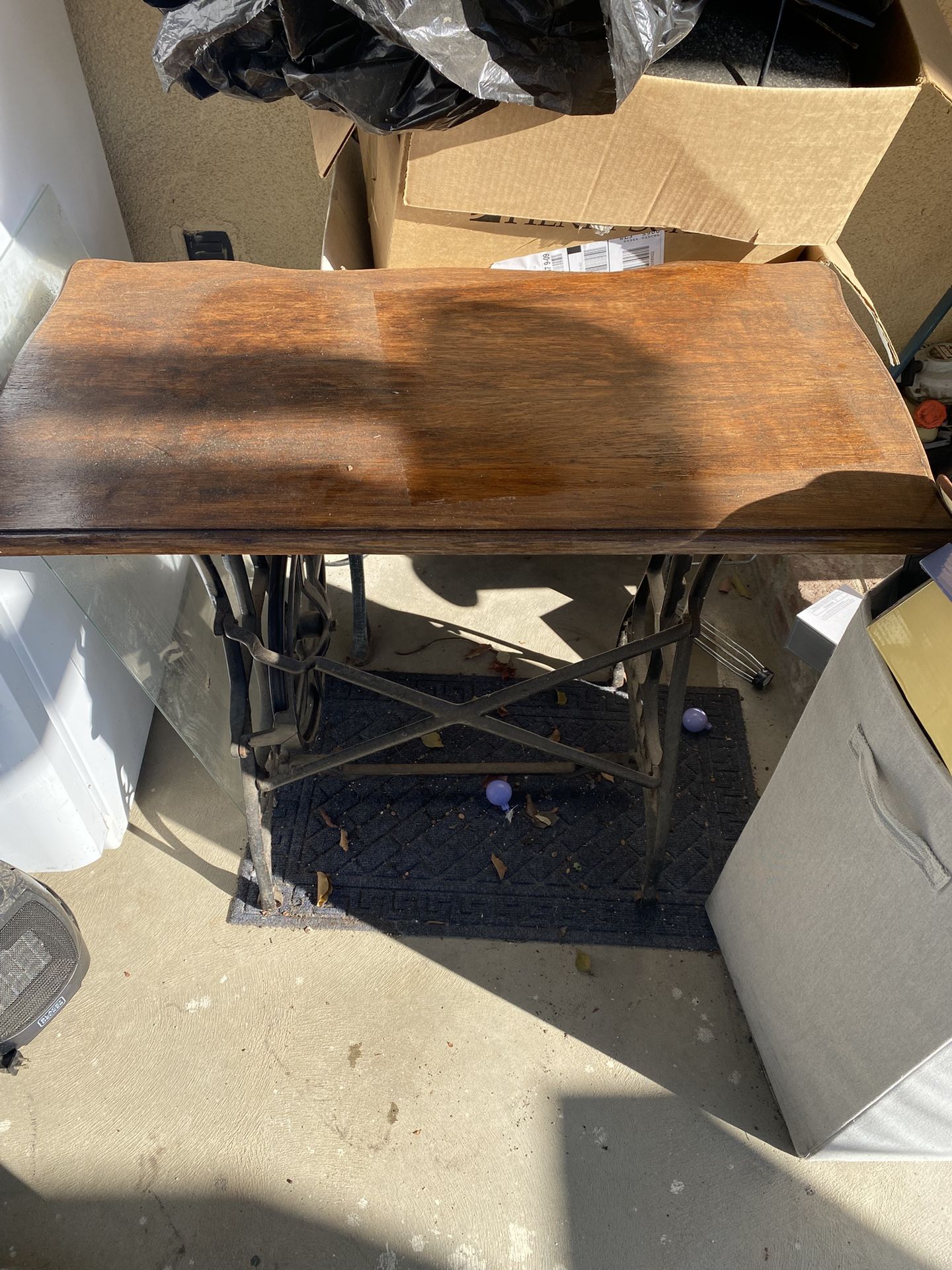 ANTIQUE Sewing TABLE $120 FIRM NO LOWER