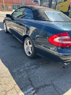 2004 Mercedes-Benz CLK-Class