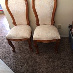 2 Antique chairs 