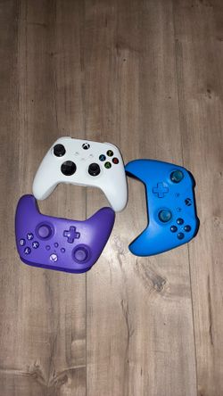 Xbox controllers