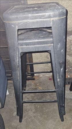 Set of 2 Backless Metal Barstools