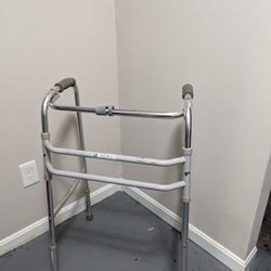 Adjustable Walker 