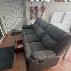 Selling Our Sofa 