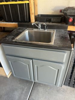Utility Sink/Vanity