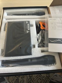 Brand new two mic set