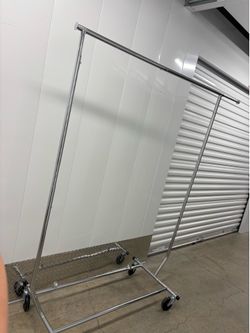 Clothing rack