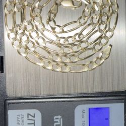 14k Figaro Gold Chain. Tested! 22.5 Inch Long 