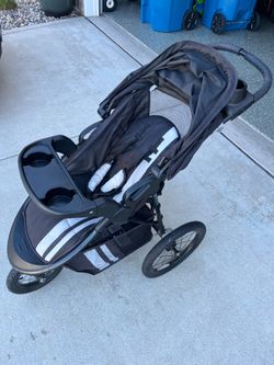 Babytrend jogger stroller