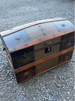 Camelback lid trunk dome back trunk 1880