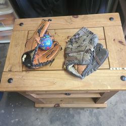 BASEBALL GLOVES KIDS