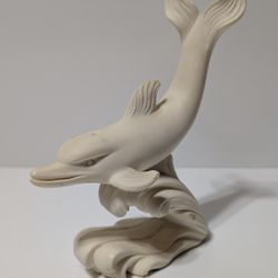 E&R Italy 7.5-Inch Porcelain Dolphin Sculpture Elegant Italian Sea Life Figurine