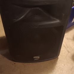 Peavey Pro 150 Powered Speakers 