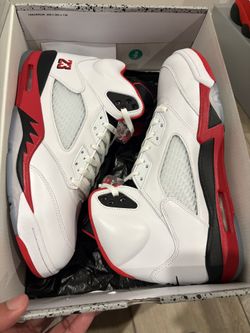 Jordan 5 Fire red size 12