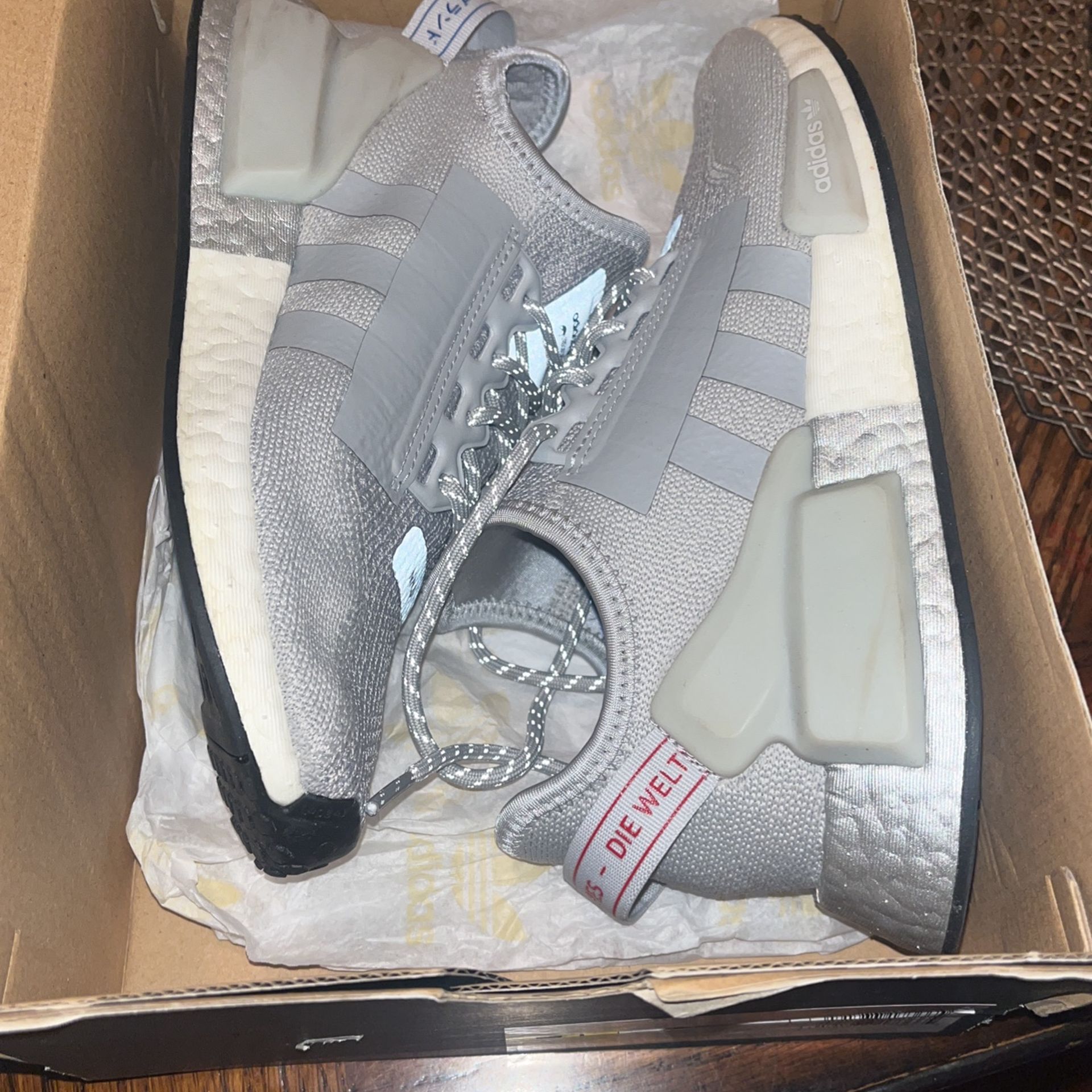 Nmd Big Kids 5.5 Unisex