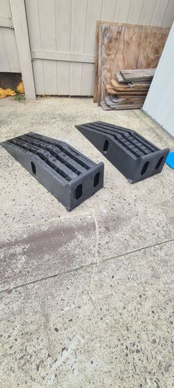 2 car ramps