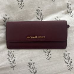 Burgundy Micheal Kors Wallet Authentic 