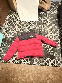 red north face puffer