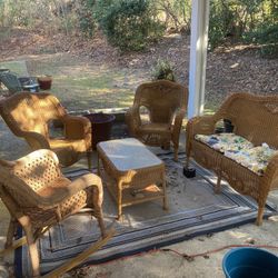 Outdoor Wicker Furniture 