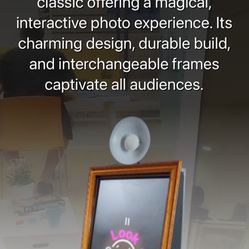 Like New Poto Me Mirror Booth