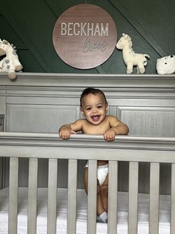 Baby Cache Crib/Toddler bed