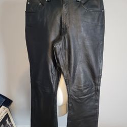 Women's Vintage Black Leather Pants...size 12