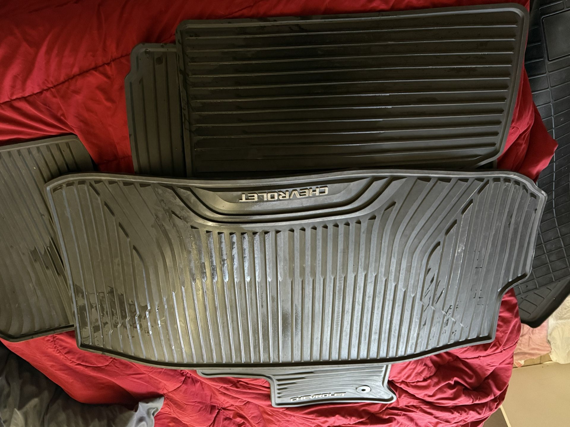 Weather Tech 2019 -2022 Chevy Traverse/ BRAND NEW NEVER USED OEM originals