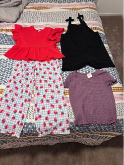 Girls tops