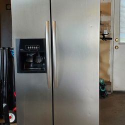 Refrigerator $200 OBO