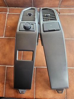 2015 2016 2017 2018 2019 FORD F150  INSTRUMENT PANEL AIR VENTS DUCT Pair
