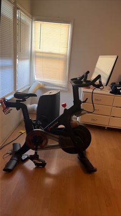 Peloton Bike