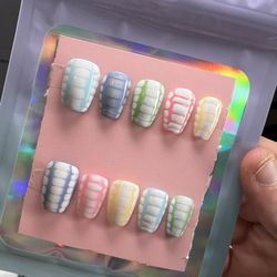 press on nails 